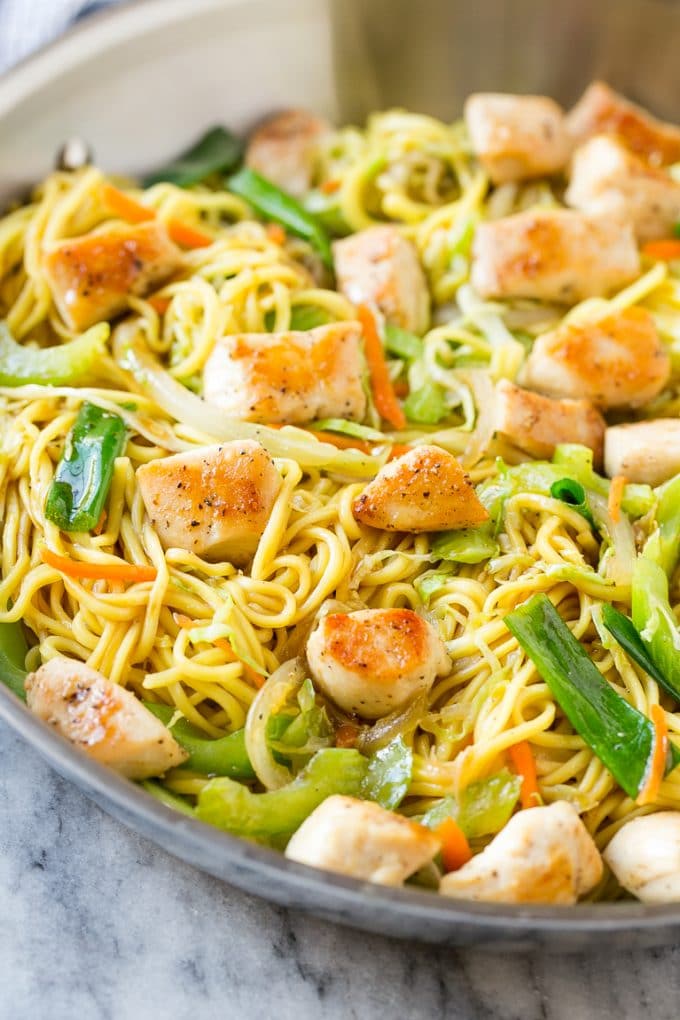 Chicken Chow Mein Recipe | Easy Chicken Recipe | Chow Mein | Chinese Food #chowmein #takeout #asianfood #edsug Chicken chow mein in a skillet with noodles and vegetables.