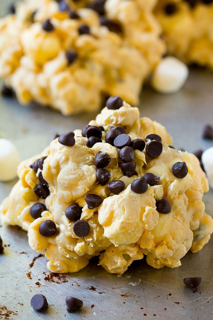 Avalanche Cookies Recipe | No Bake Cookie Recipe | Easy Cookie Recipe | Avalanche Bark #bark #avalanche #avalanchecookies #cookies #nobakecookies #nobake #dessert #edsug An avalanche cookie on a sheet pan.