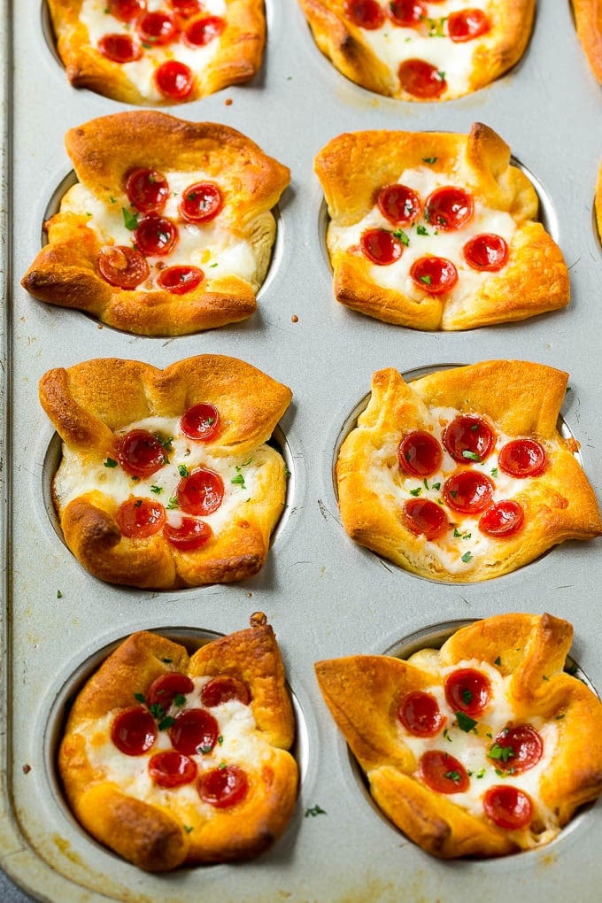 Pizza Muffins Recipe | Pizza Bites | Pizza Cups | Pizza Appetizer #pizza #appetizer #edsug Savory pizza muffins in a muffin tin.