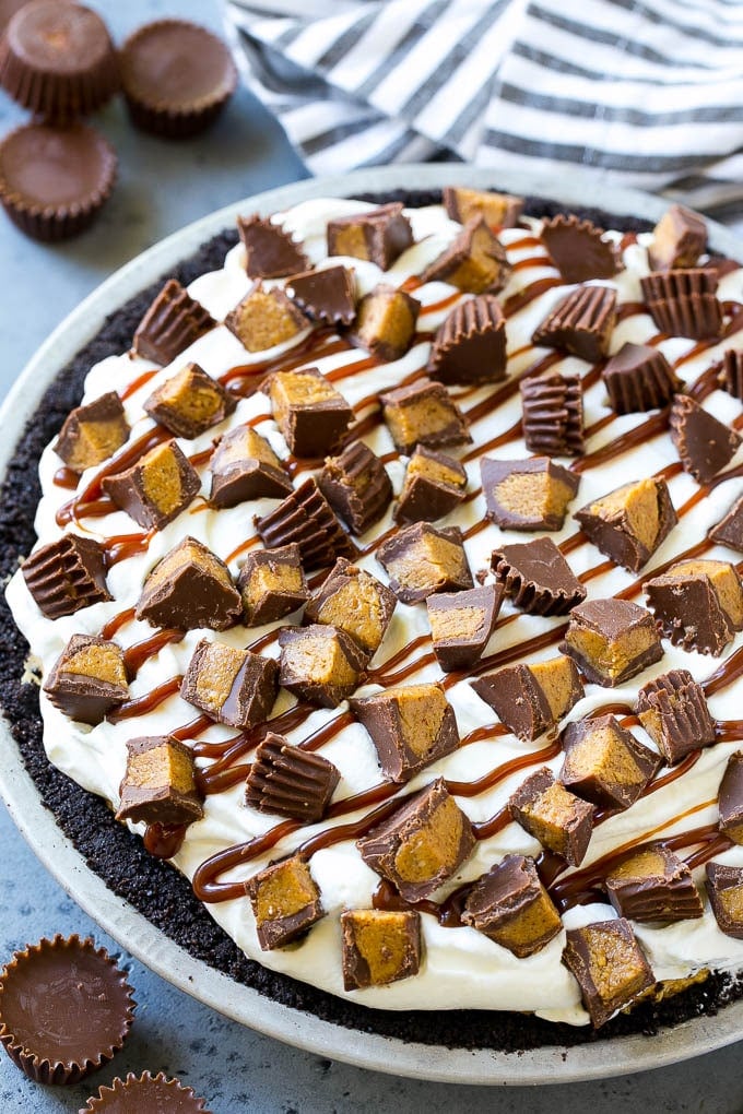 Chocolate Peanut Butter Pie Recipe | Peanut Butter Cup Pie | Peanut Butter Pie | No Bake Pie #chocolate #peanutbutter #pie #nobake #dessert #edsug A peanut butter pie with cookie crust, peanut butter filling, whipped cream topping and chopped peanut butter cups.