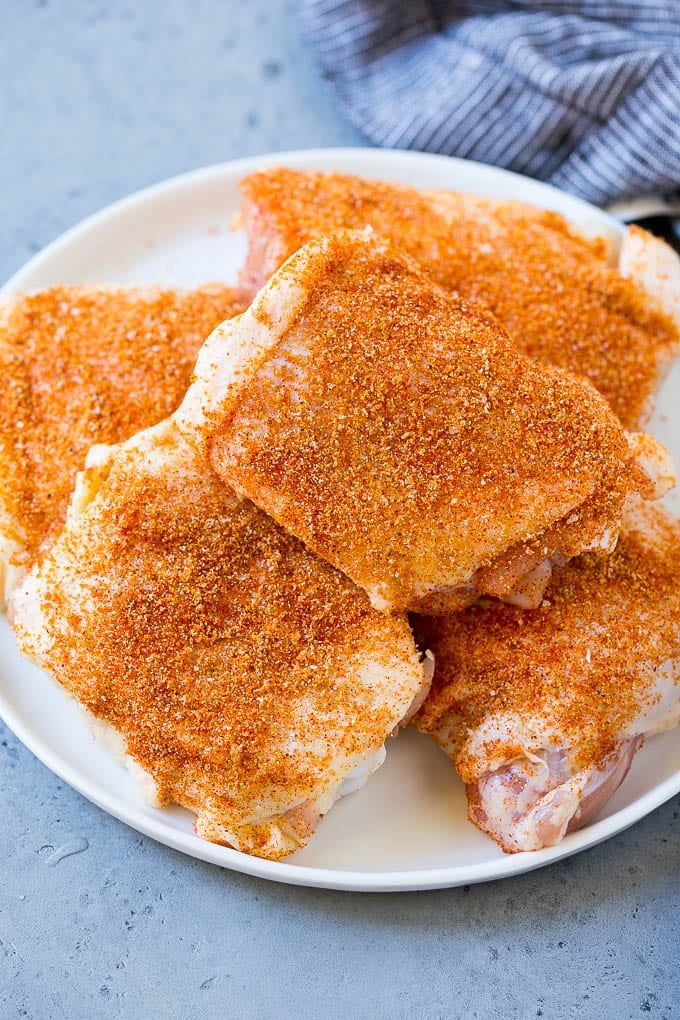 Smoked Chicken Thighs Recipe | Barbecue Chicken Thighs | Easy Chicken Thighs #chicken #barbecue #smoker #dinner #edsug Poultry coated in a BBQ spice rub.