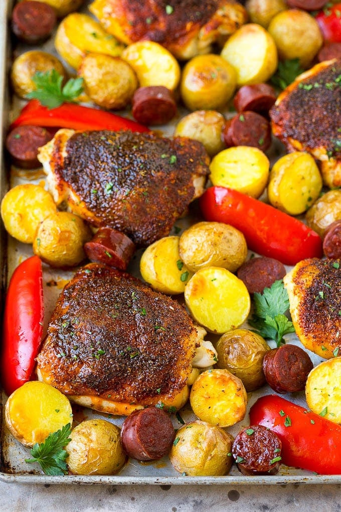 Spanish Chicken Recipe | Sheet Pan Meal | Chicken and Potatoes #spanishfood #chicken #sausage #potatoes #dinner #edsug A sheet pan of Spanish chicken with potatoes, bell peppers and sausage.