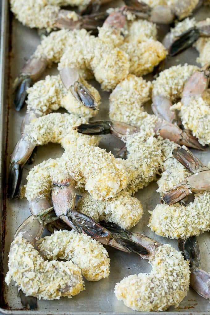 Fried Shrimp Recipe #shrimp #seafood #dinner #appetizer #edsug Shrimp coated in panko breadcrumbs.