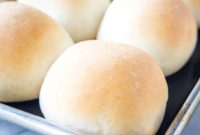 Crusty French Dinner Rolls