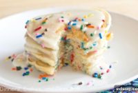 Confetti Cake Pancakes