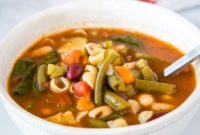Olive Garden’s Hearty Minestrone Soup