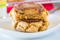 Irresistible Peanut Butter Cup Blossoms