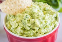 Mellow Garlic Guacamole