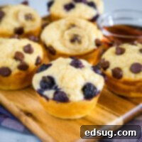 Easy Homemade Pancake Muffins - get pancakes for breakfast with these easy muffins! They are great to freeze for busy mornings, and you can top them however you like!