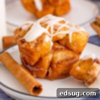 Pull-Apart Muffins 6 close up monkey bread muffins