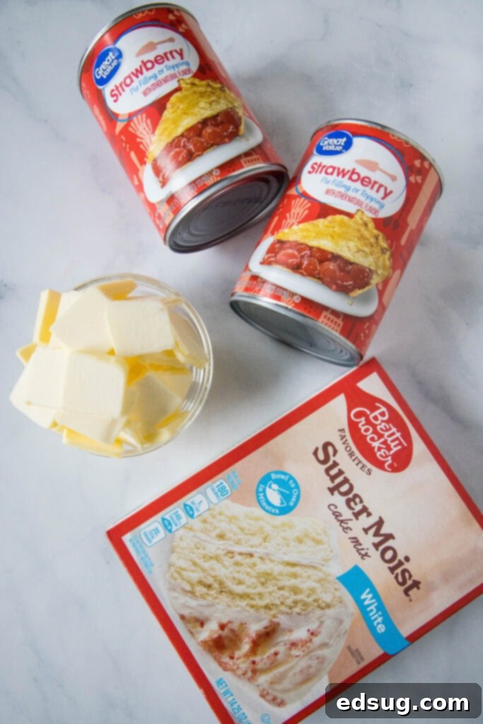 strawberry dump cake ingredients