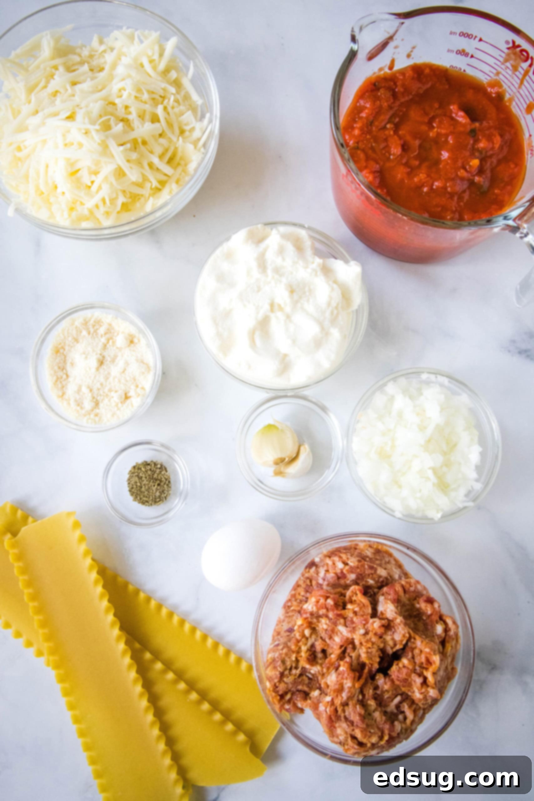 Ingredients for lasagna roll ups.