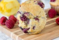 Sweet & Tangy Lemon Raspberry Muffins