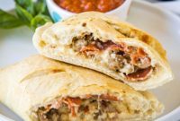 Folded Pizza Pockets