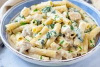 Creamy One-Pan Chicken Spinach Alfredo