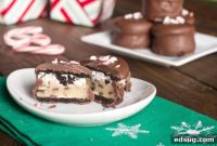 Peppermint Cookie Dough Core Oreo Truffles