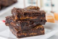 Golden Caramel Dream Bars