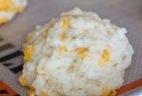 Buttery Garlic Cheddar Biscuits