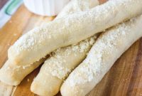 Homemade Crazy Bread Copycat