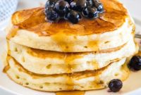 Fluffy Greek Yogurt Pancakes