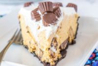 Velvety Peanut Butter Cream Pie