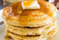 Creamy Spiced Eggnog Pancakes