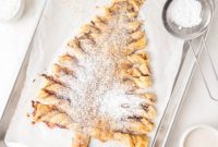 Holiday Swirl Pastry Tree