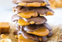 Decadent Caramel Cashew Clusters