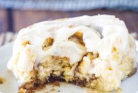 Festive Eggnog Cinnamon Rolls