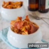 One Pot Pizza Wonder 5 Slow Cooker Pizza Casserole - Who doesn't love pizza? Turn it into a pasta casserole you can make in your crock pot. Dinner the whole family will love!