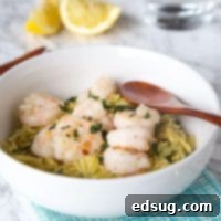 Bright Lemon Pepper Shrimp Scampi 6 Lemon Pepper Shrimp Scampi - A quick and easy 15-minute recipe, perfect for weeknight dinners or entertaining guests!