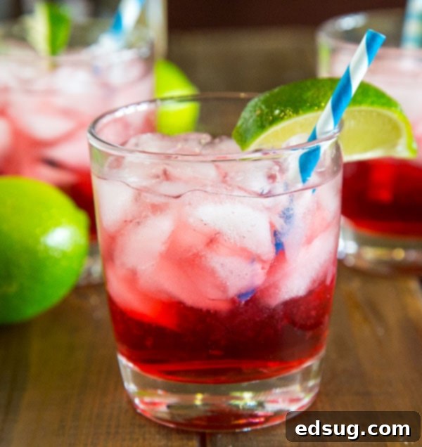 Vodka Cranberry with lime