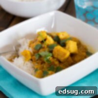 Ultimate Comforting Chicken Curry 5 Quick Greek Yogurt Chicken Curry - an easy Indian chicken curry you can make in minutes, even on your busiest night!