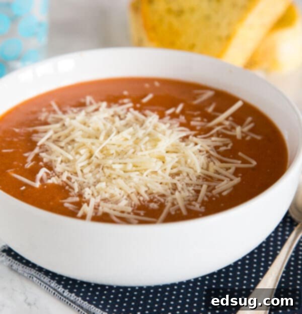 Creamy Tomato Soup - super easy tomato soup recipe you can make in the crock pot or on the stove top. Great for a quick dinner or lunch.