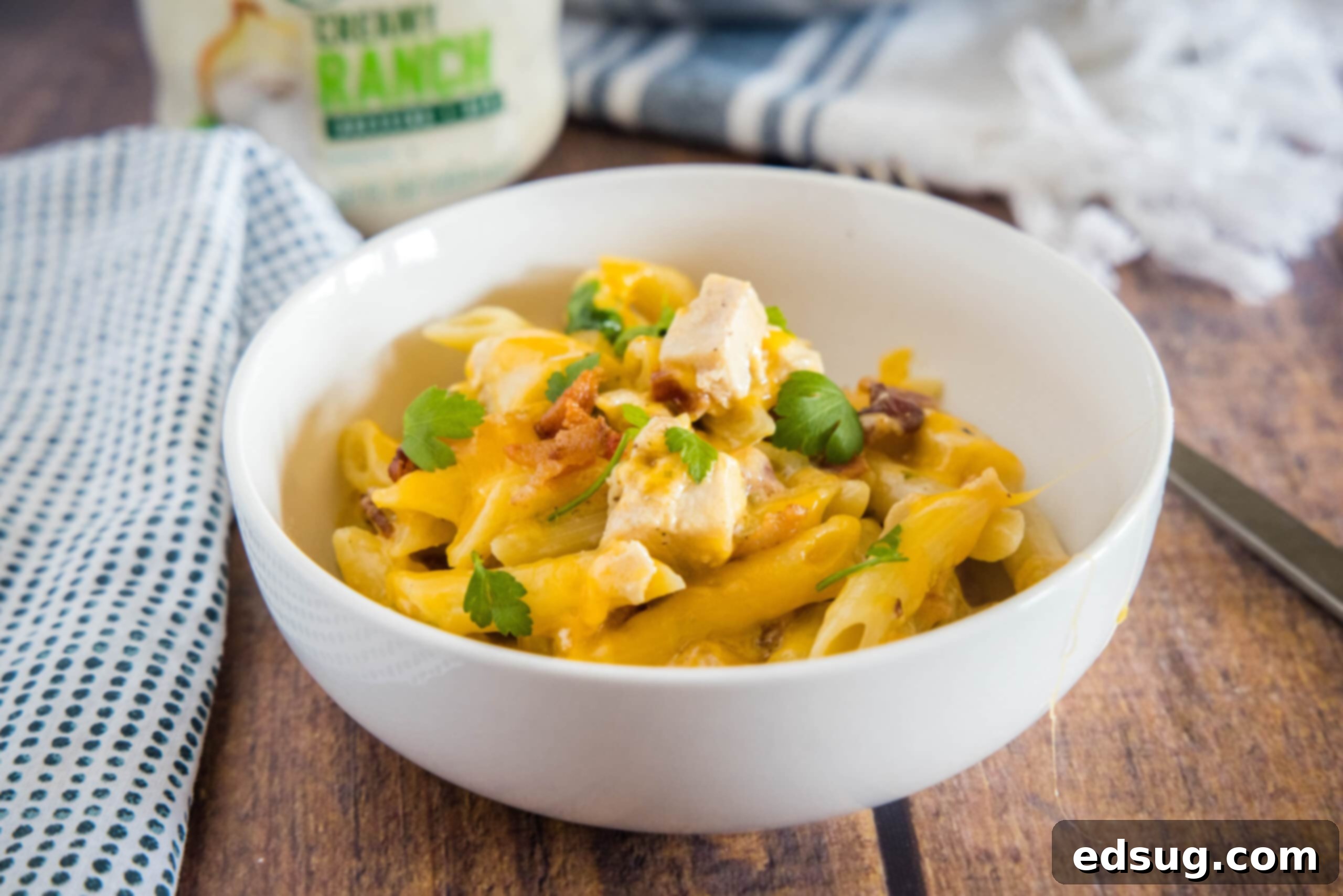 Chicken Bacon Ranch Pasta - get dinner on the table fast with this easy pasta dish that is loaded with creamy ranch dressing, chicken, bacon and cheese!