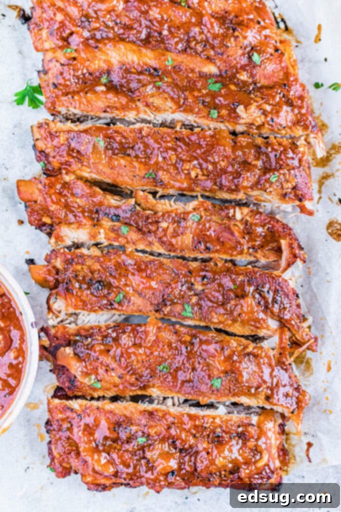 broiled ribs with sauce cut into pieces