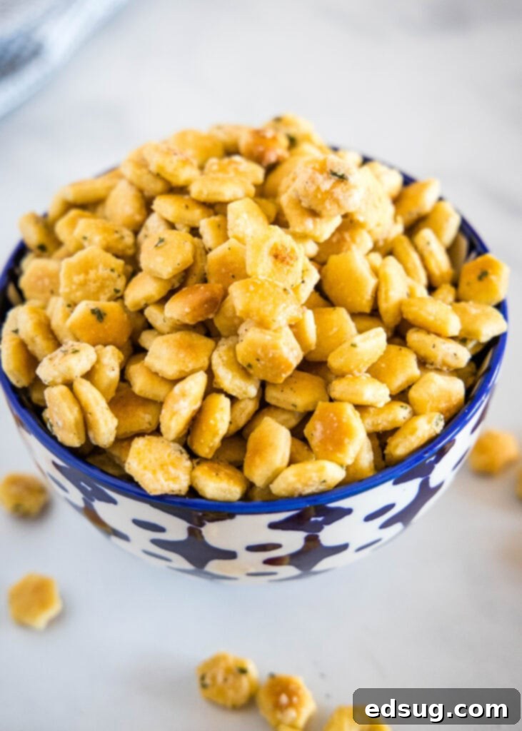 hidden valley ranch oyster crackers in a blue bowl