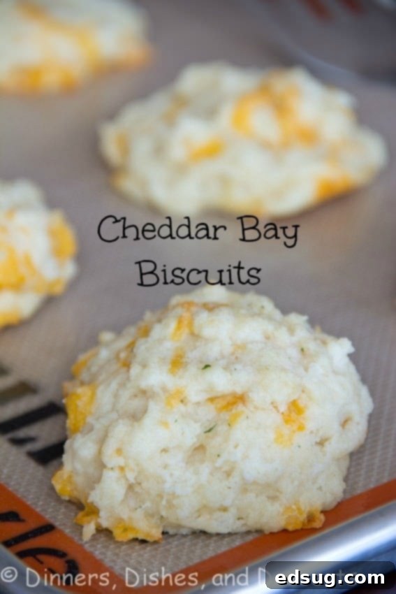 Cheddar Bay Biscuits - a quick and easy homemade Cheddar Bay Biscuit recipe, just like at Red Lobster