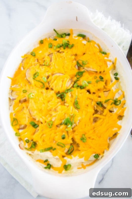 Ultimate Golden Potato Gratin 4 Cheesy, creamy and delicious! Au Gratin Potatoes are way easier to make than you think and a great additional to almost any meal.