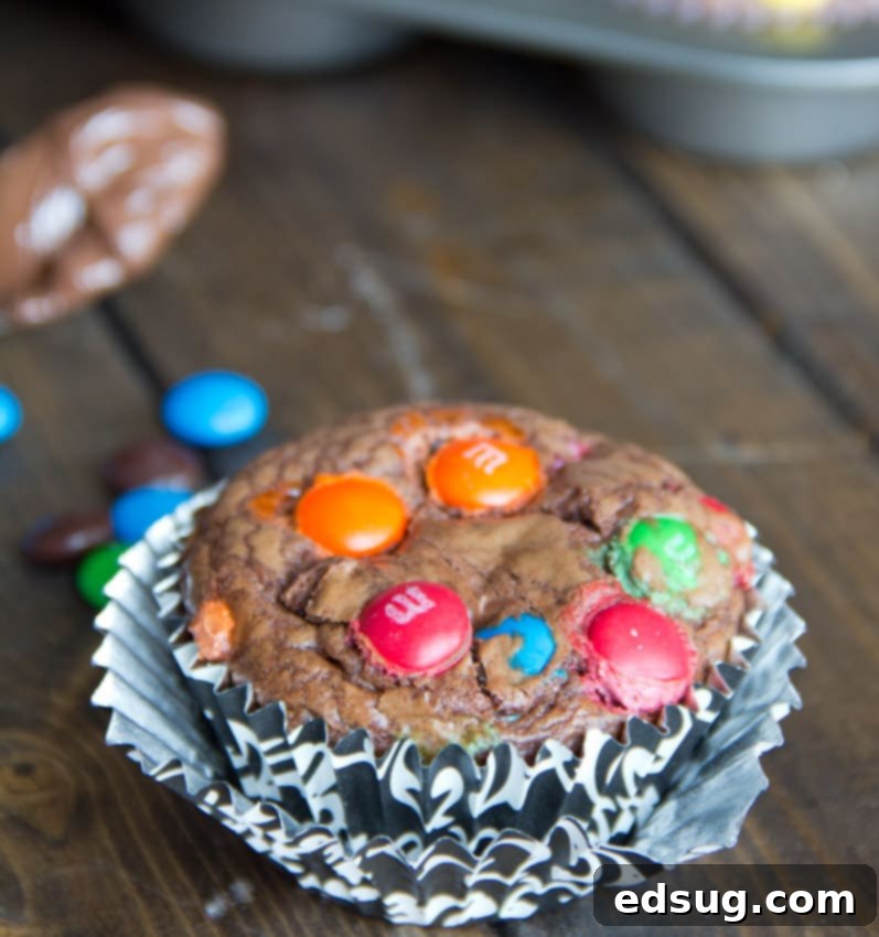 Nutella Brownie Cups nutella brownie cups on a table