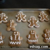 gingerbread men in a pan