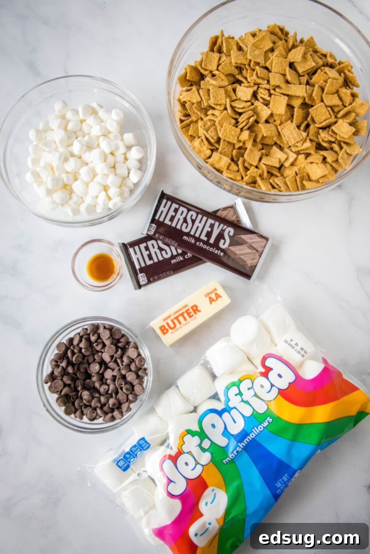 Campfire S'mores Krispie Treats 3 s'mores krispie treats ingredients