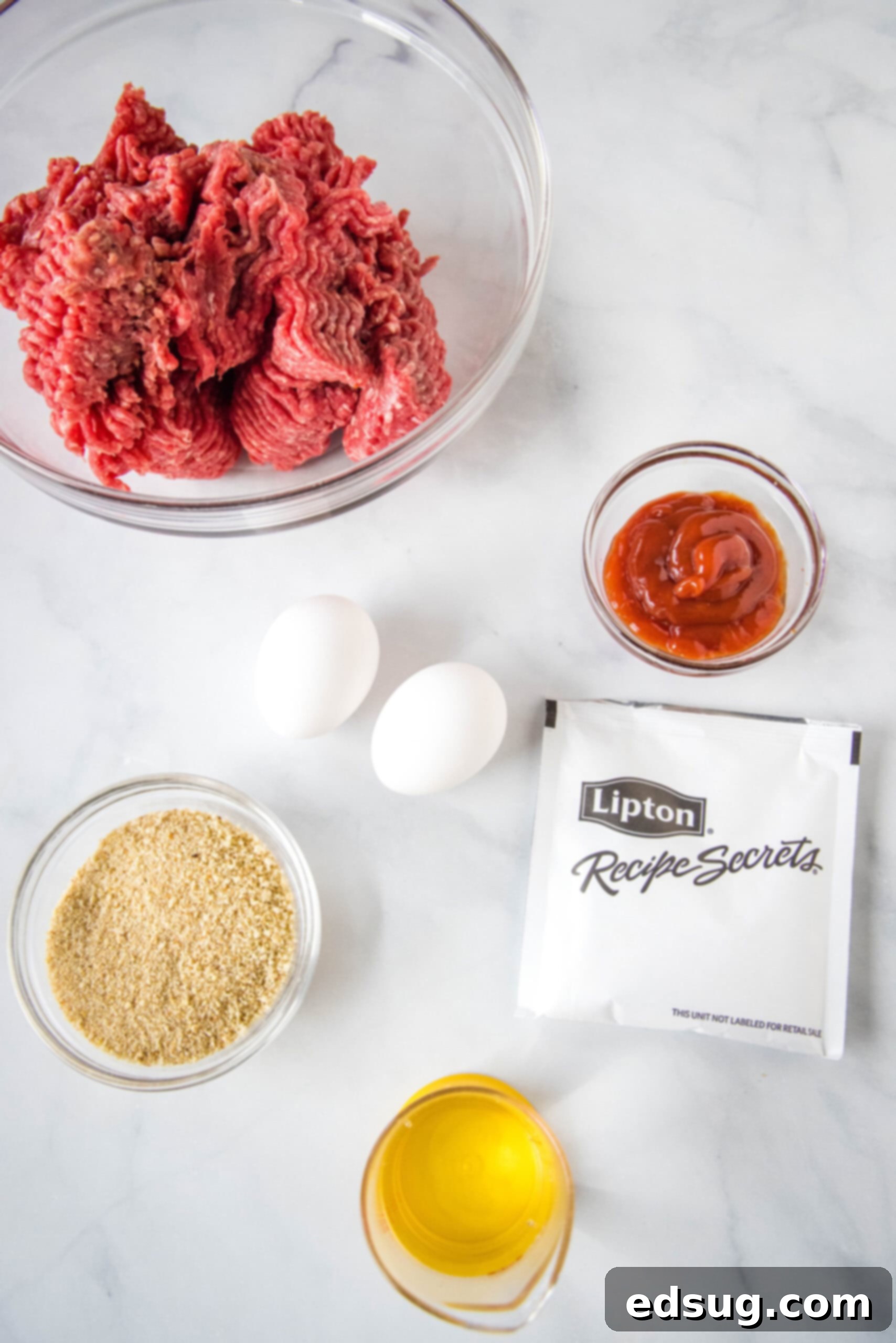 This 5-ingredient onion soup meatloaf is an easy recipe made with ground beef and savory onion soup mix, smothered with a sweet-tangy glaze. Onion soup meatloaf ingredients.