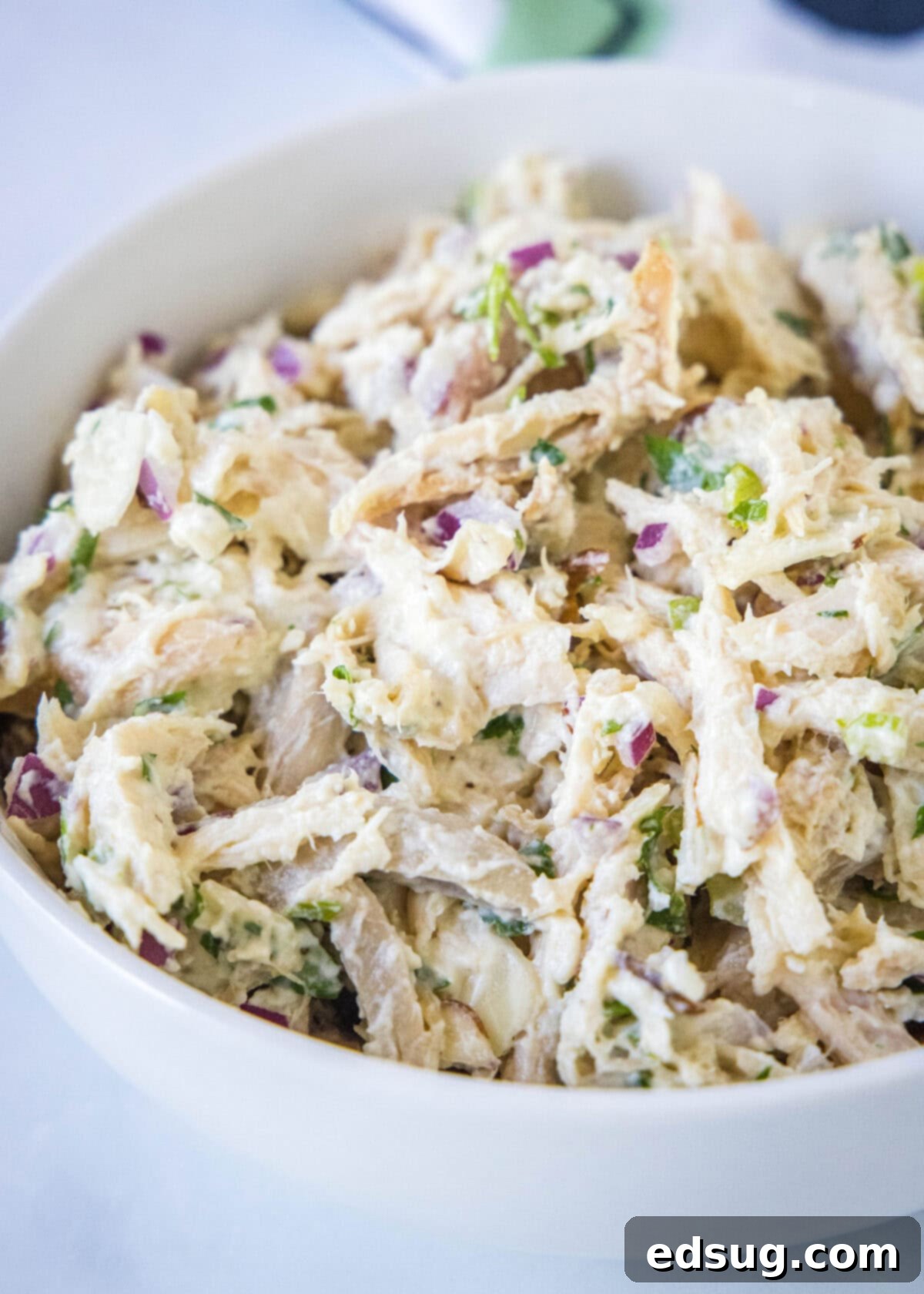 Effortless Rotisserie Chicken Salad 6 A freshly made bowl of creamy rotisserie chicken salad, ready to be served.