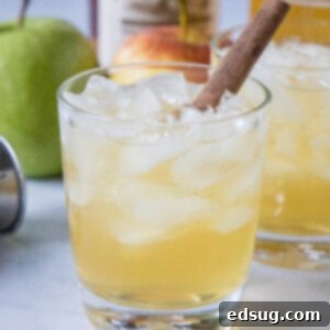 close up bourbon apple cider in a glass