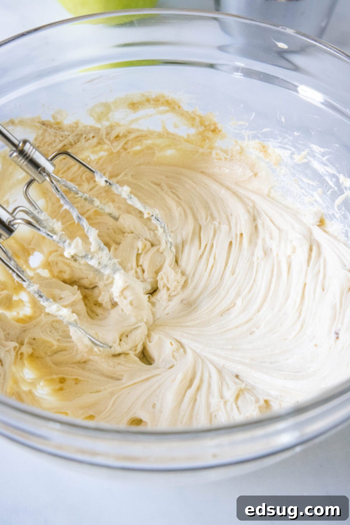 Toffee Apple Indulgence 4 cream cheese, brown sugar and vanilla creamed together in a bowl