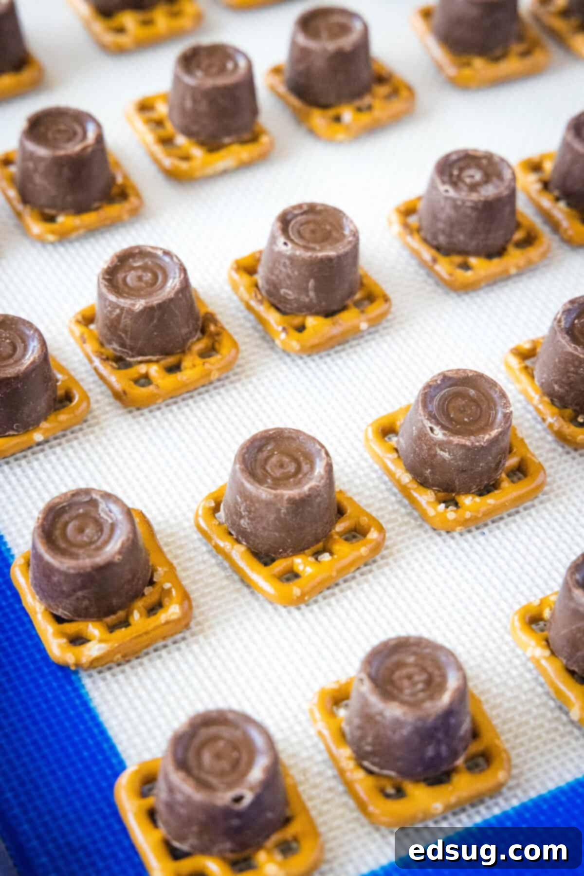 rolo pretzels ready for the oven
